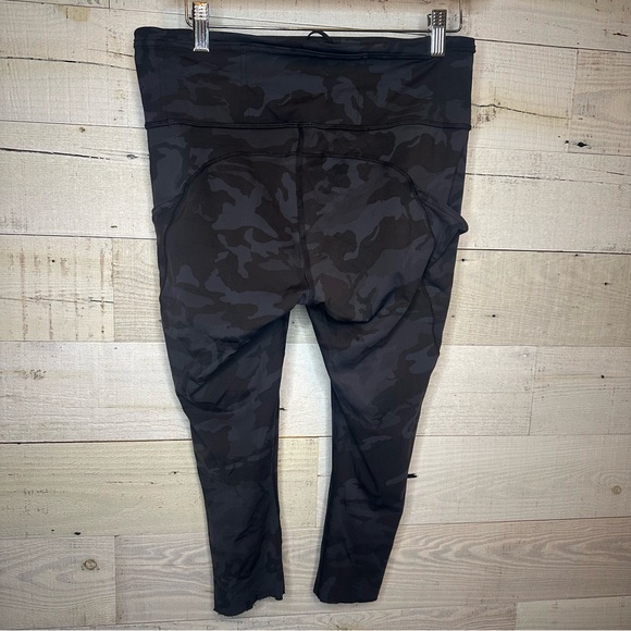 Lululemon Fast and Free Crop II 19" *Non-Reflective
Incognito Camo Multi Grey 8 - Picture 7 of 14